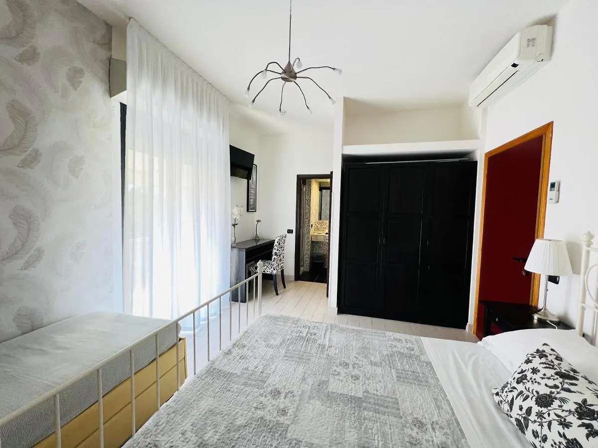 Hotel Betty Rimini 3*,  Italy